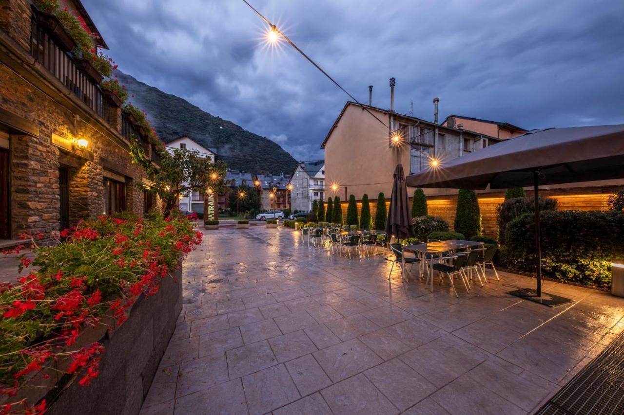 Apartaments Trainera Esterri D'Aneu Exterior photo